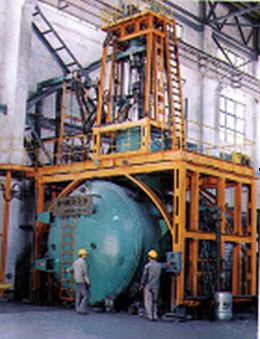 真空自耗电弧凝壳炉